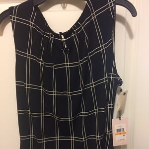 Ivanka Trump Beautiful blouse!